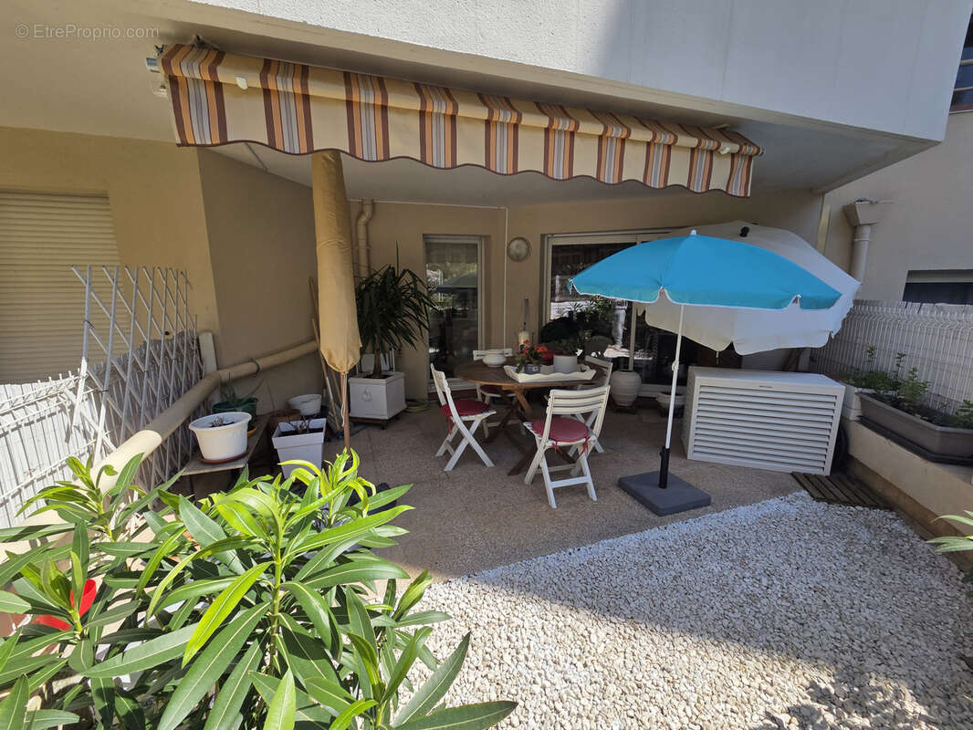 Appartement à HYERES