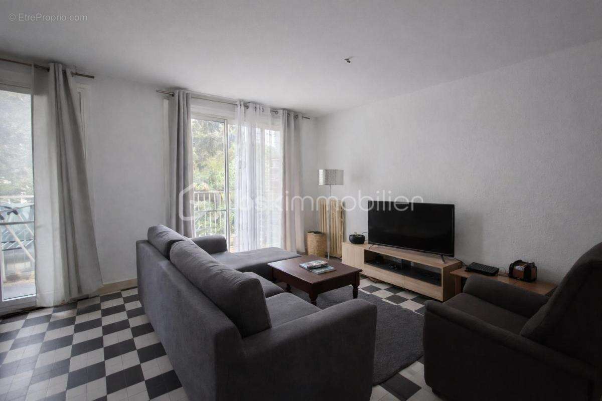Appartement à BOURG-SAINT-ANDEOL