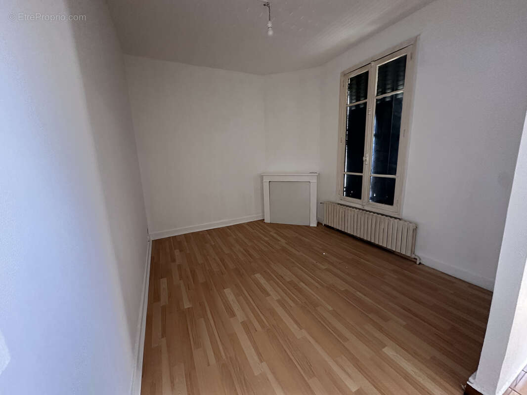 Maison à STAINS