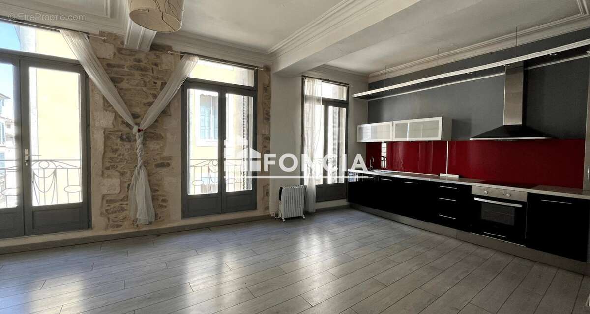 Appartement à NIMES