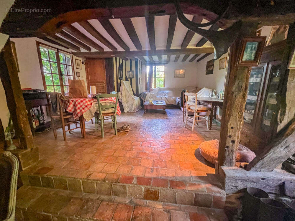 SOUS OFFRE PAR NOS SOINS :Charmante maison au calme dans une impasse, maison normande authentique - photo 11