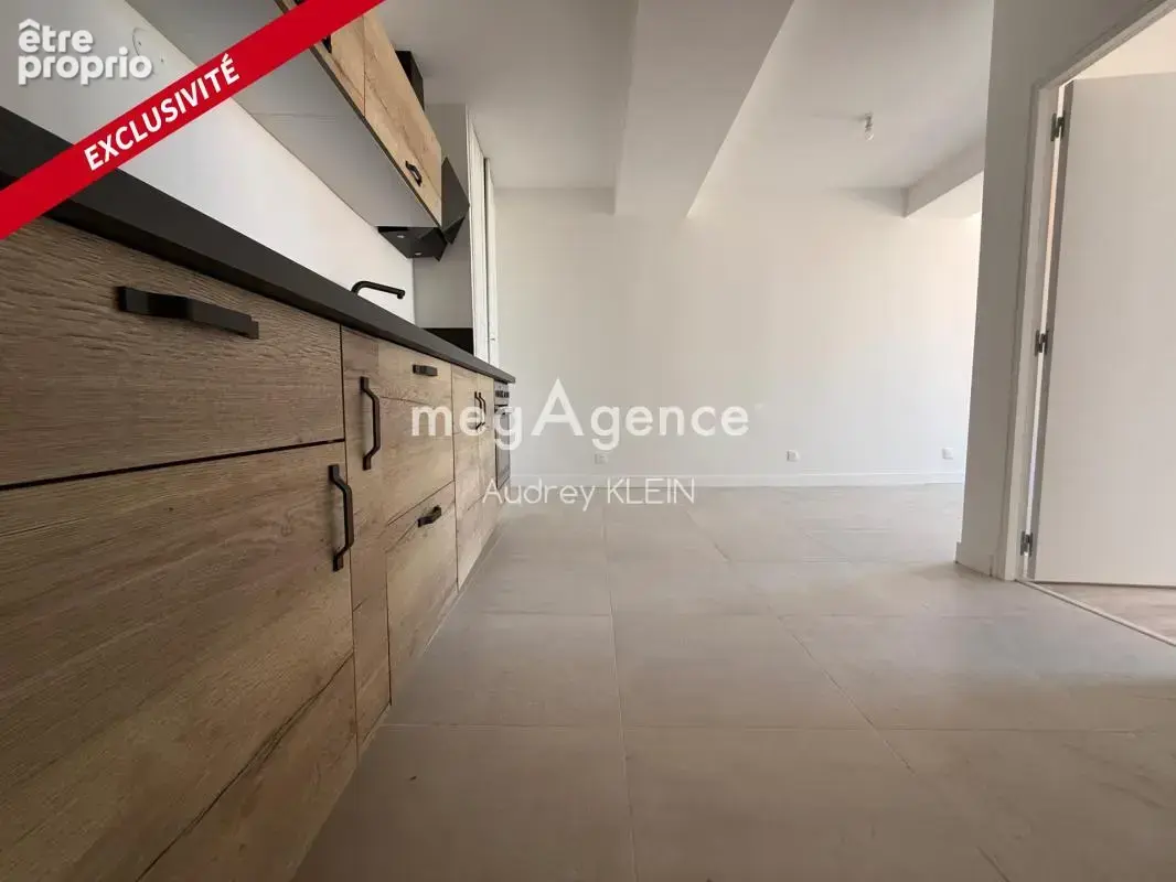 Appartement à COURSON-LES-CARRIERES