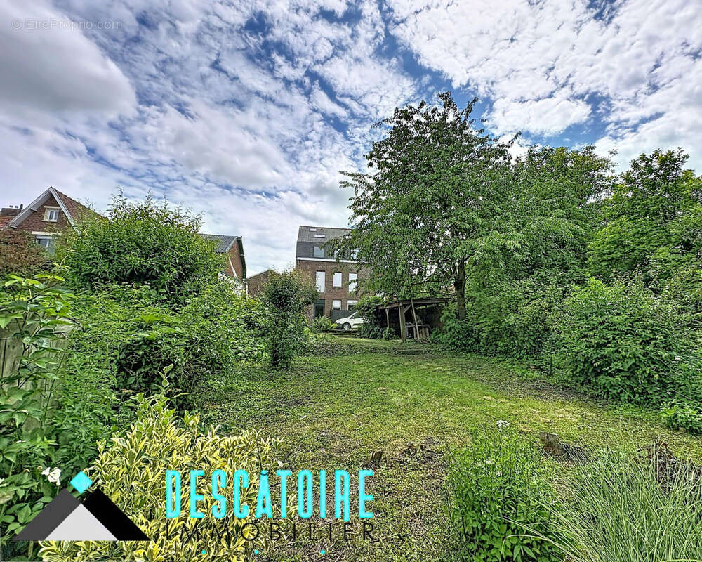Maison à ERQUINGHEM-LYS