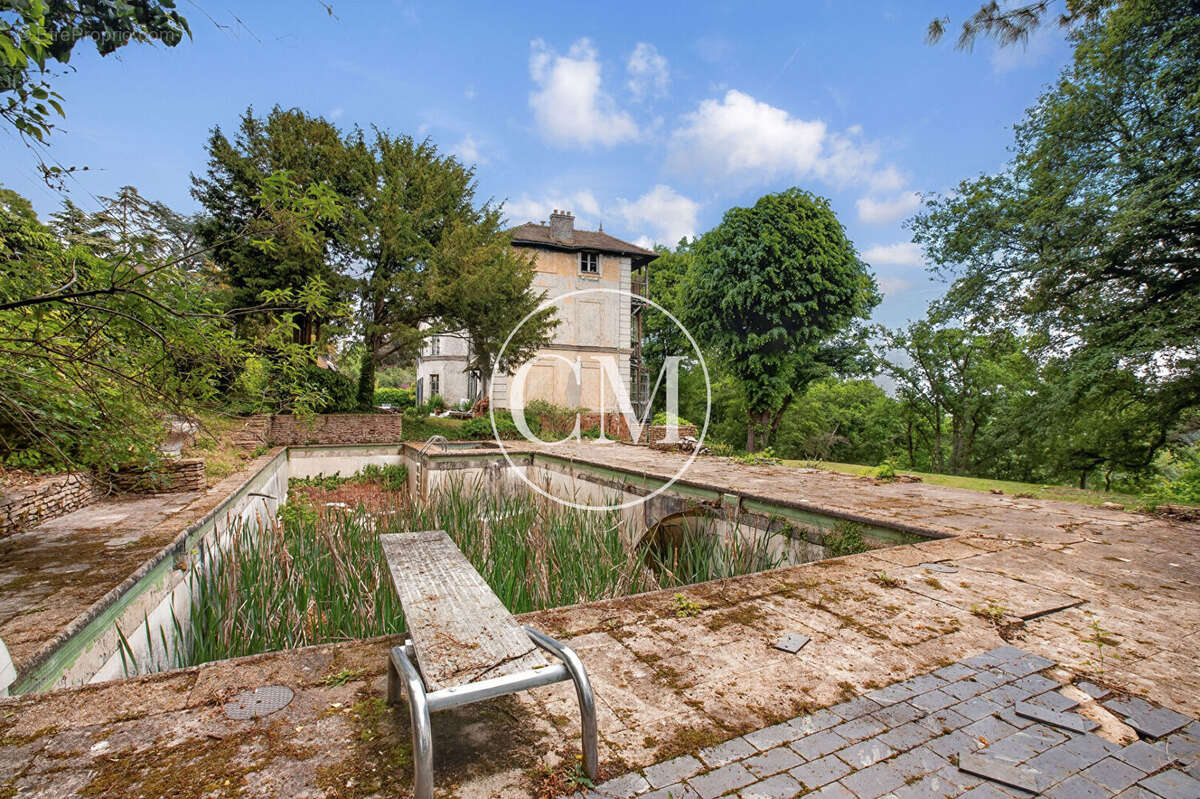 Maison à JOUY-EN-JOSAS