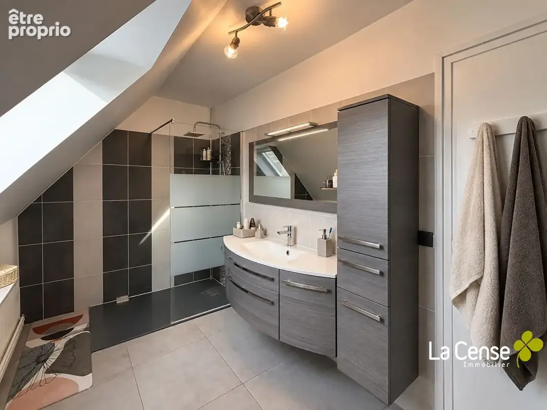 Limite Hem- Maison Lys Lez Lannoy - photo 6