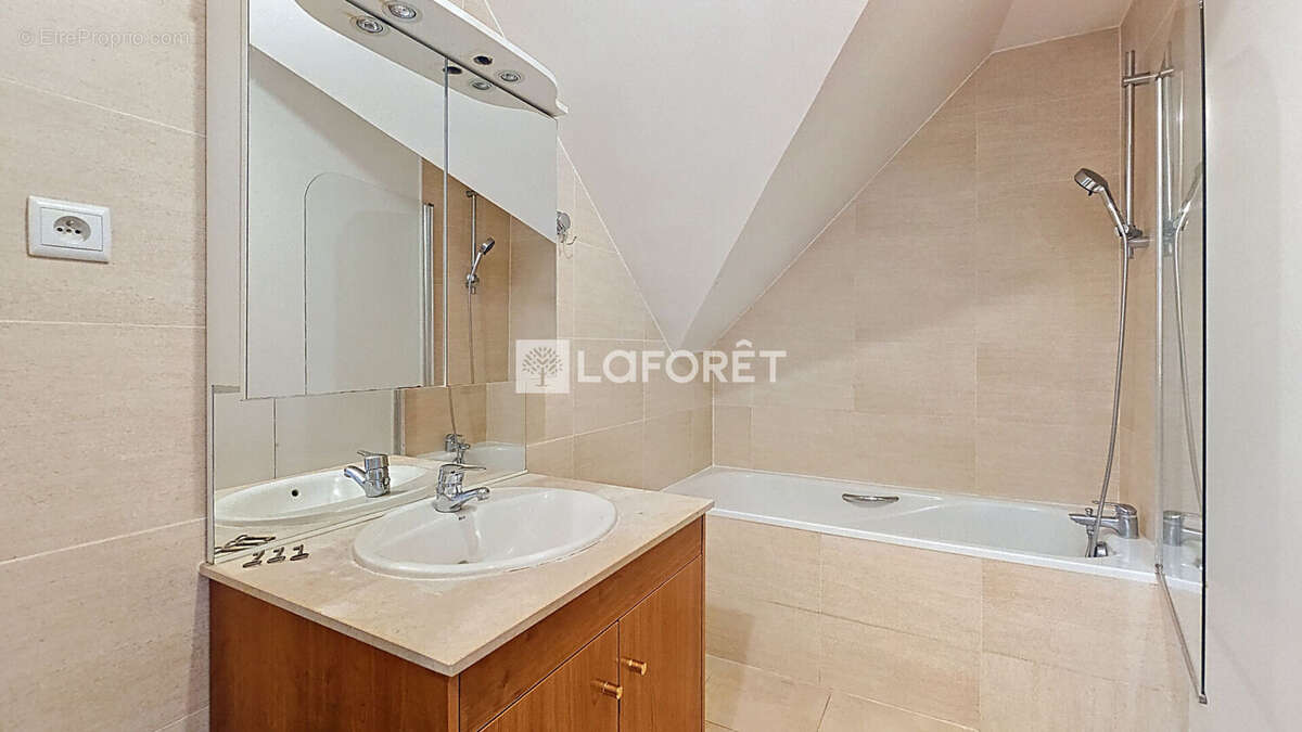 Appartement à LUZARCHES