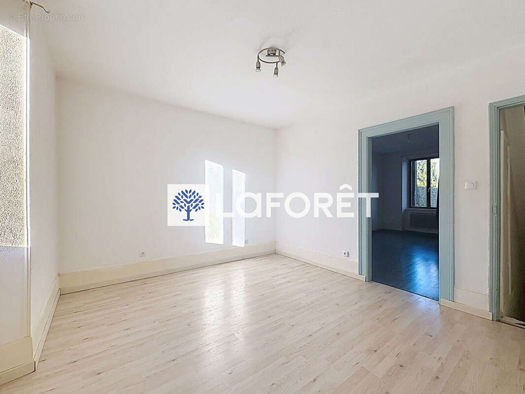 Maison à CHATENOIS-LES-FORGES