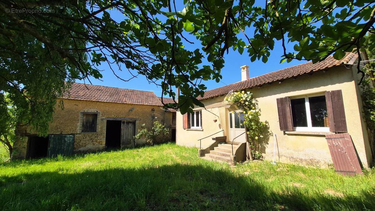 Maison à SAINTE-ALVERE