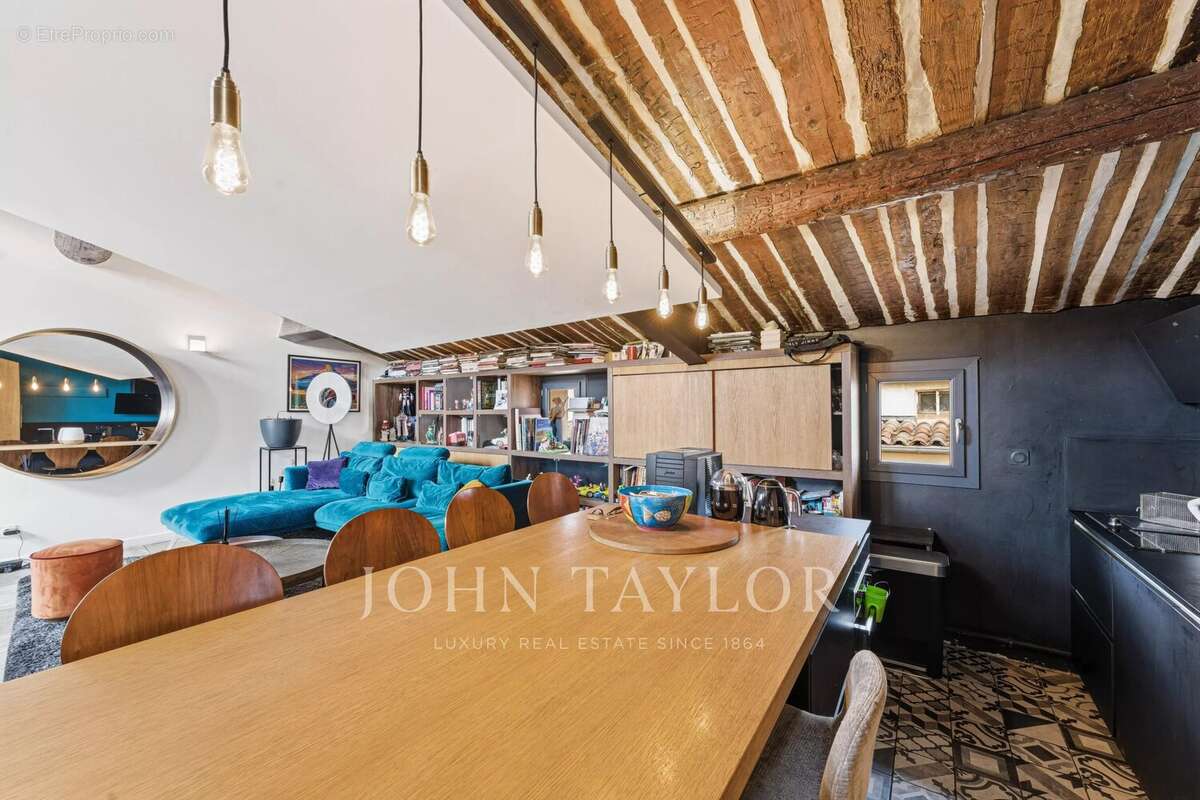 Appartement à AIX-EN-PROVENCE