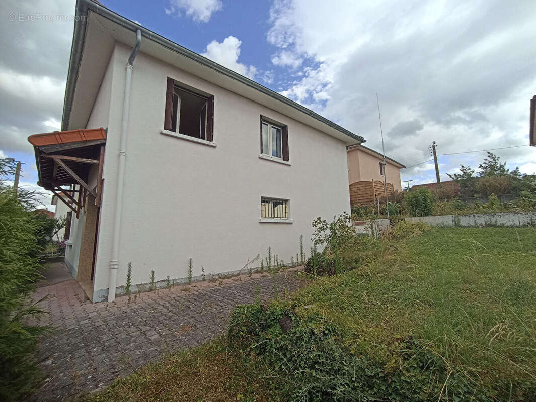 Maison 114m² et 331m² de terrain COURNON D'AUVERGNE - photo 14