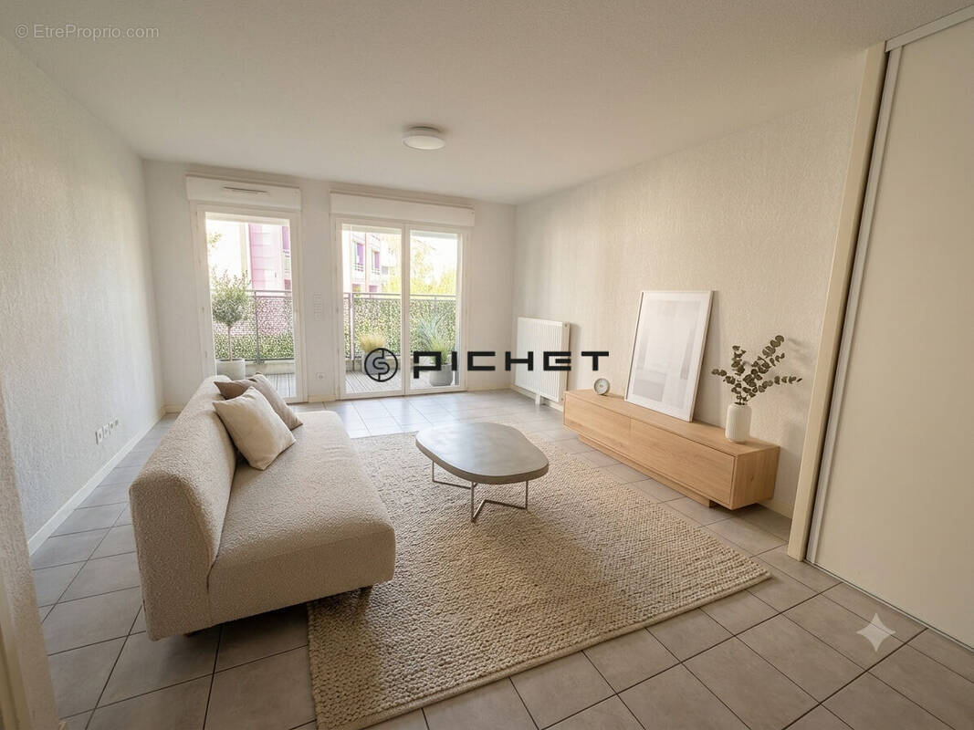 Appartement à VILLENAVE-D'ORNON