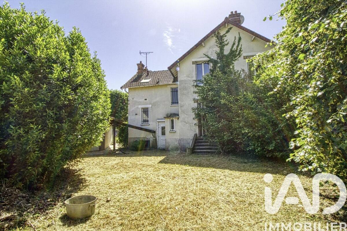 Photo 1 - Maison à MALESHERBES