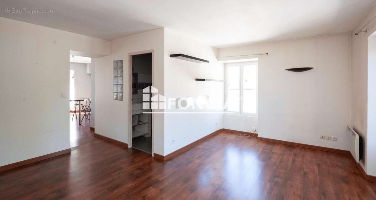 Appartement à TOURNON-SUR-RHONE