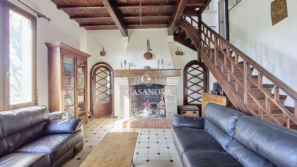 Maison à PEZENAS