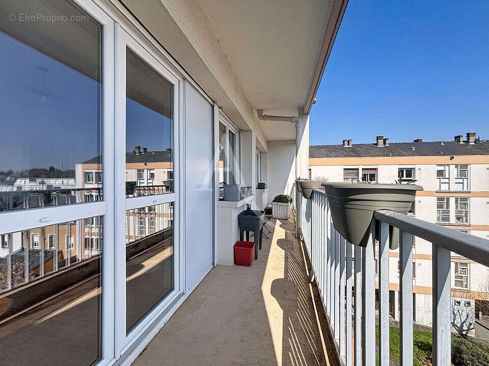 Appartement à LAVAL