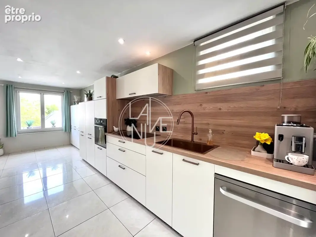 Maison rénovée de 113m3 - zone non inondable - photo 2
