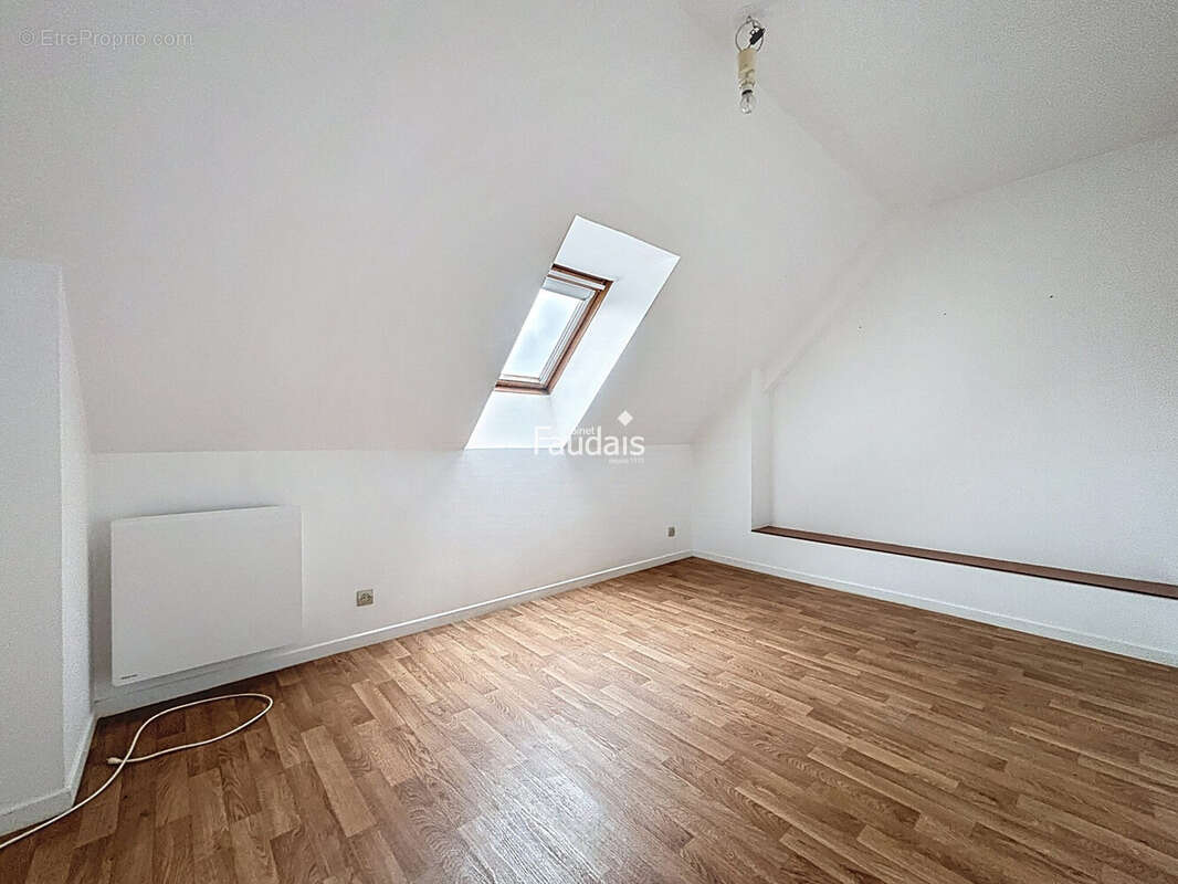 Maison 84 m² à Saint-Amand  - photo 8