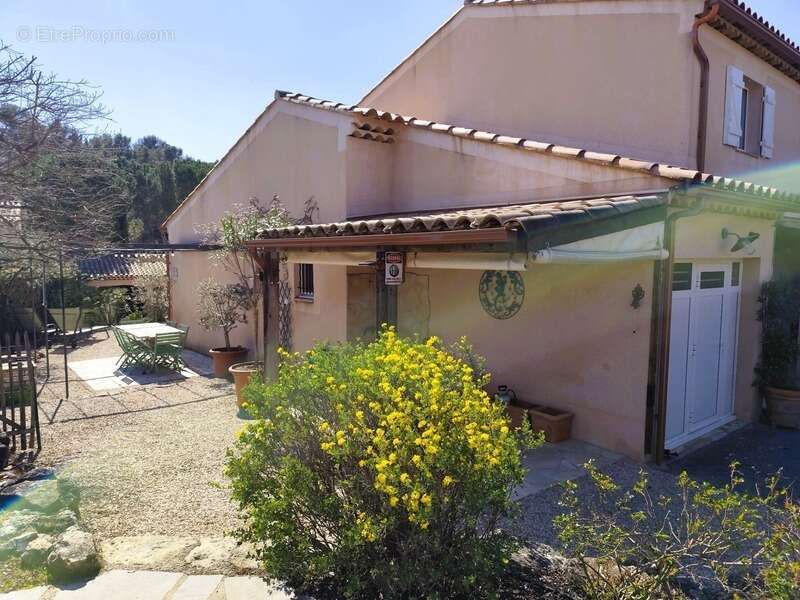 Maison à NANS-LES-PINS