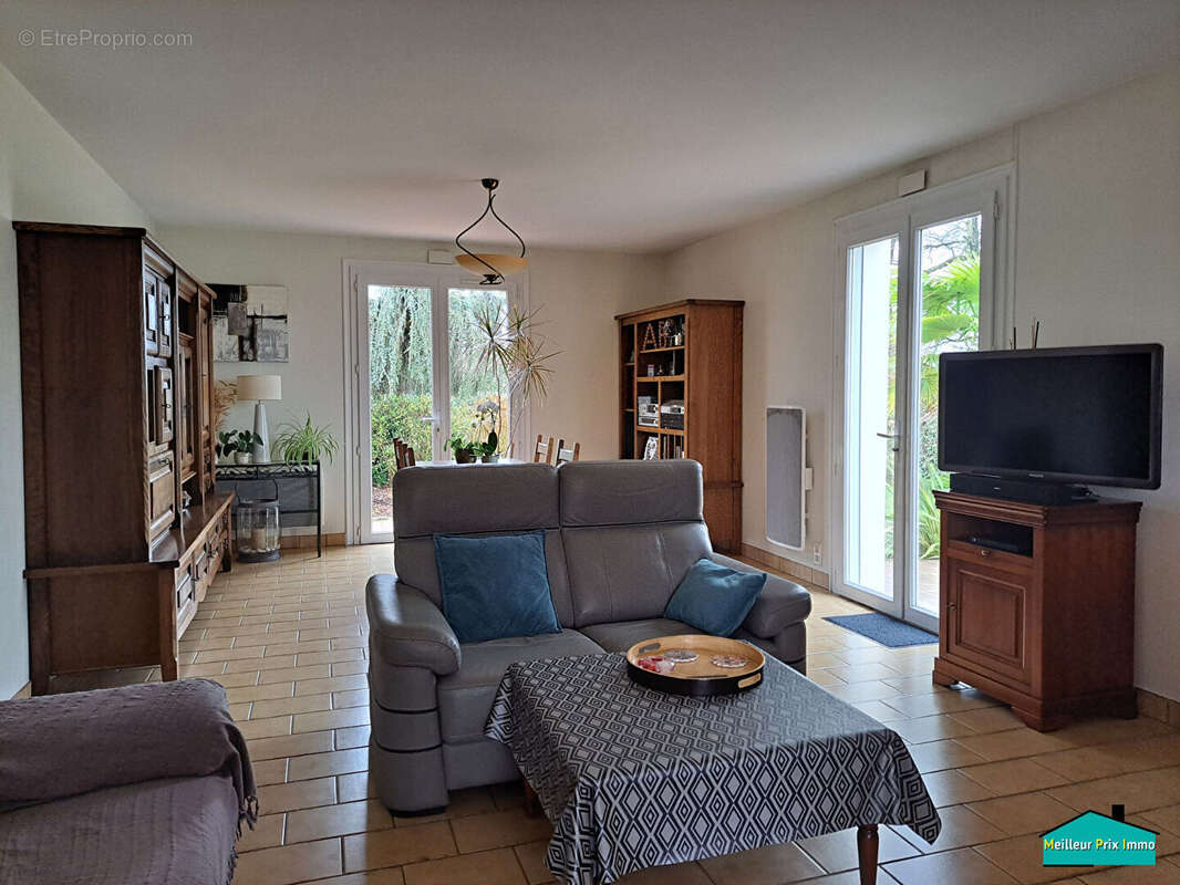 Maison à ROCHESERVIERE