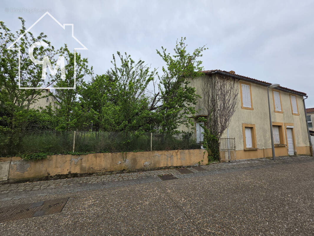 Maison à POMPAIRE
