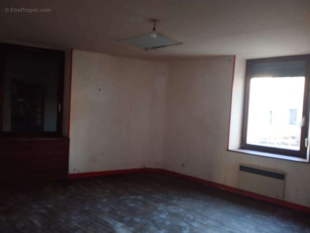 Maison à LE THILLOT