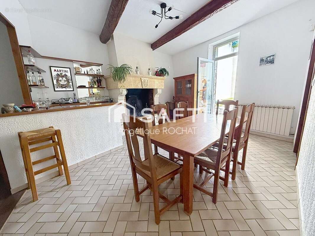Maison 183 m² à Magalas  - photo 5