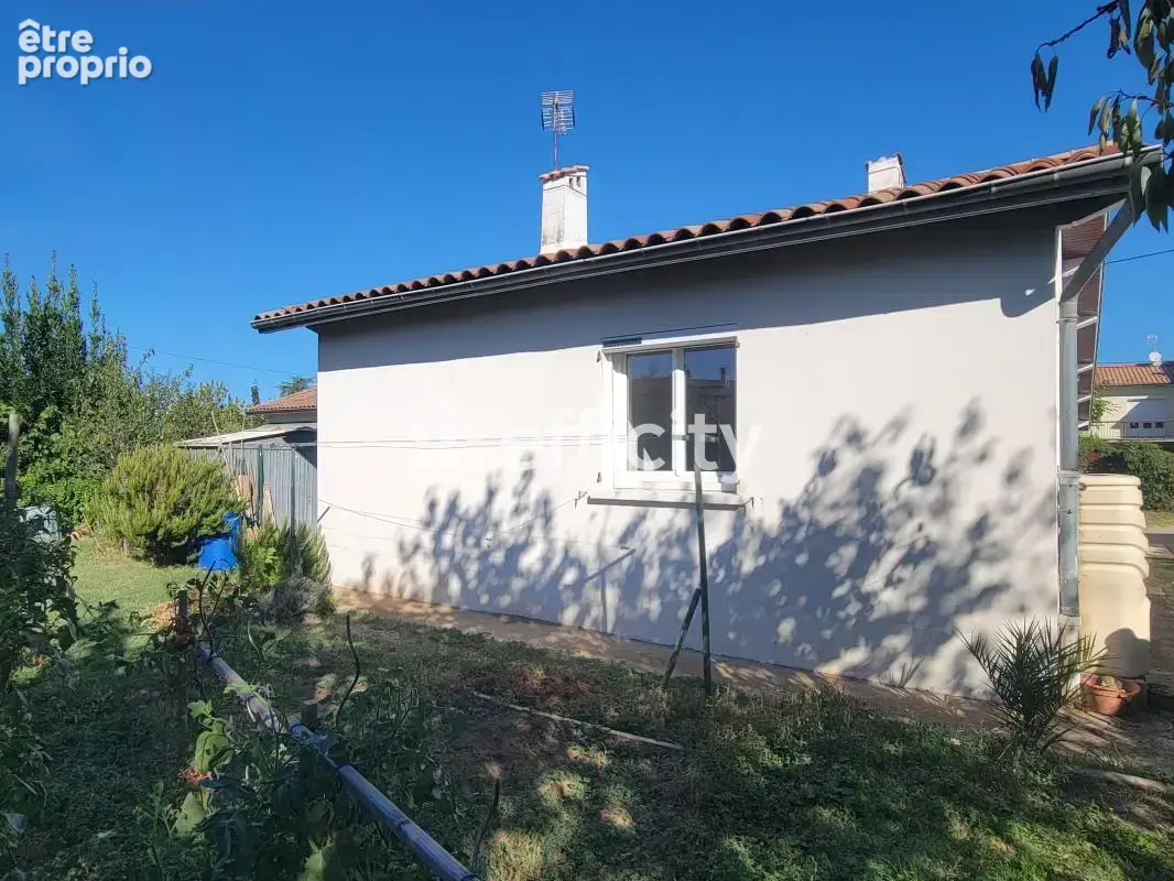 Maison 4 pièces 78 m² à vendre à Romans-Sur-Isere (26100) - photo 2