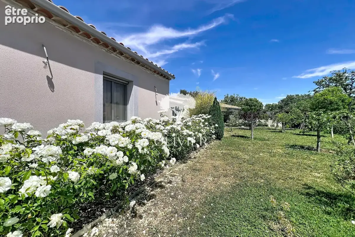Maison 5 pièces 114 m² à vendre à Saint-Saturnin-Les-Apt (84490) - photo 9