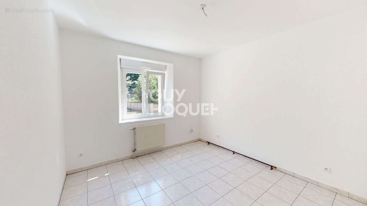 Maison de 8 pièces 178 M² + 3 garages à Anjoutey - photo 7