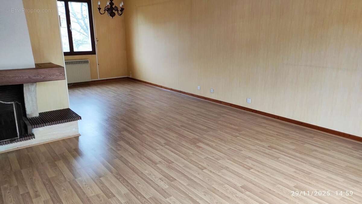 Maison à REVIGNY-SUR-ORNAIN