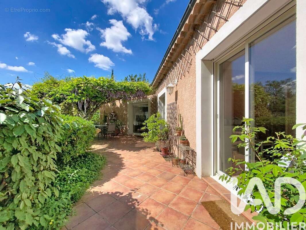 Photo 3 - Maison à MONTBOUCHER-SUR-JABRON
