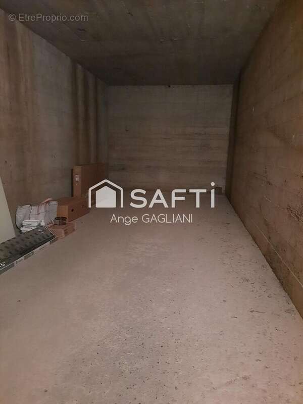 Photo 9 - Appartement à LAVAL