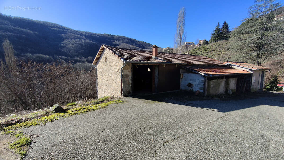 Maison à JUVINAS