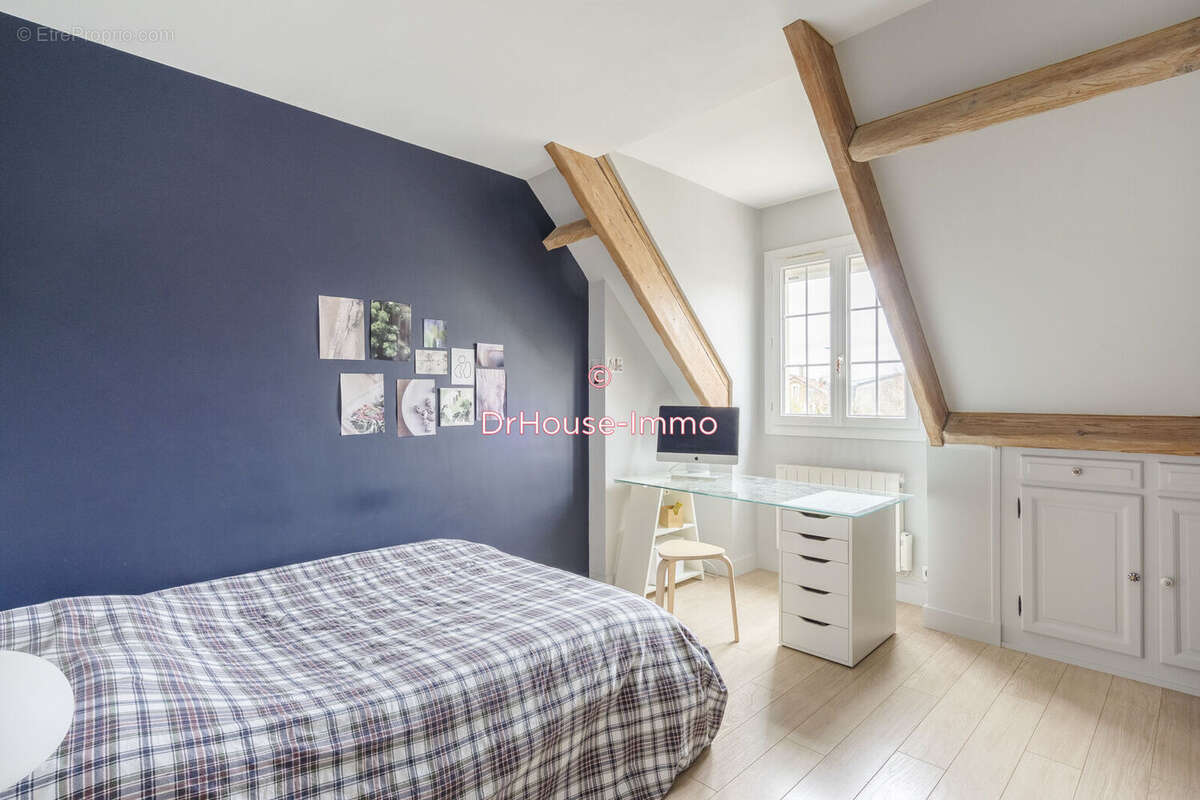 Maison à BRY-SUR-MARNE