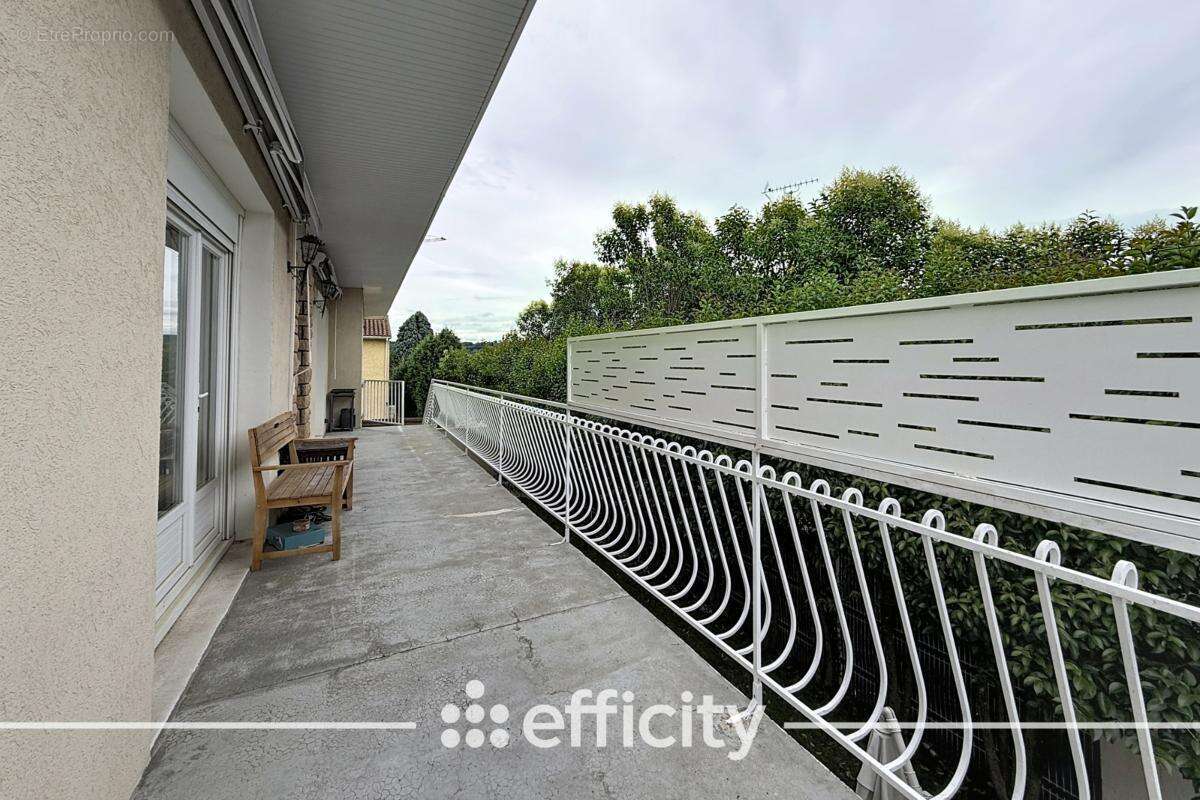 Appartement à LOIRE-SUR-RHONE