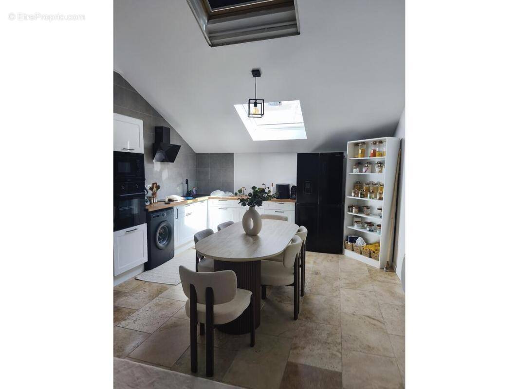 Appartement à MARSEILLE-15E