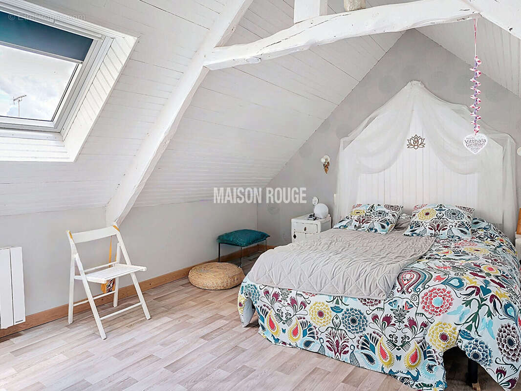 bel appartement T4  hyper centre COMBOURG - photo 5