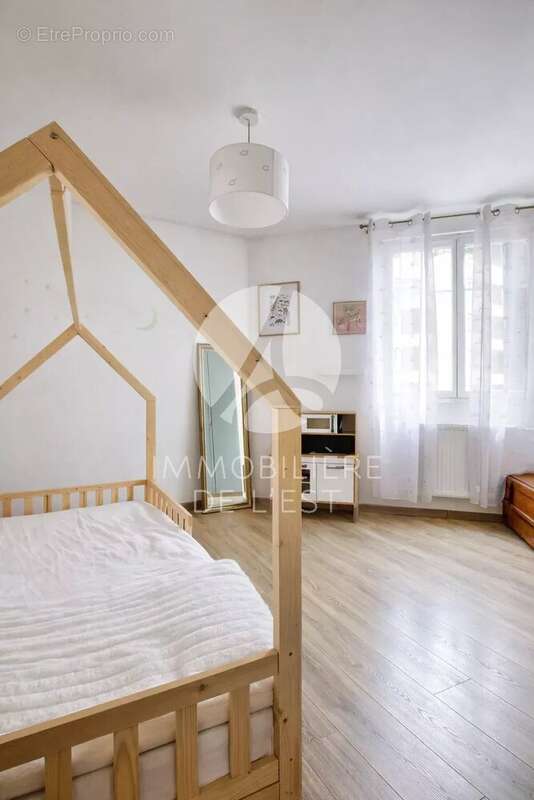 Appartement à LYON-8E
