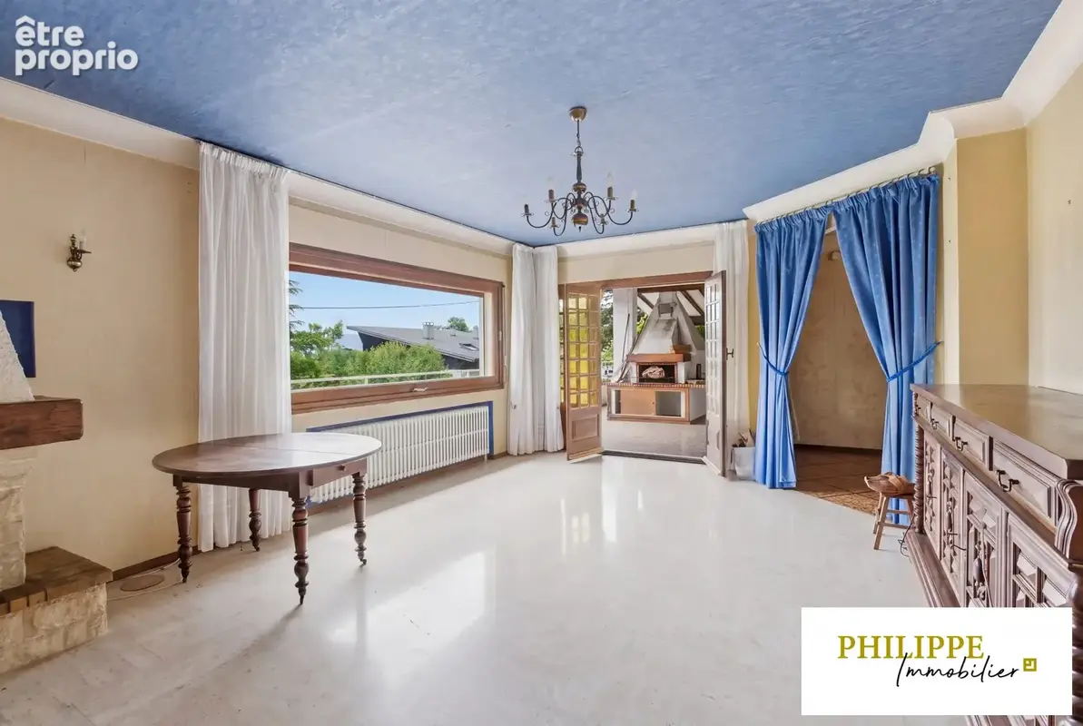 Maison 236 m² à Saint-Ismier  - photo 4