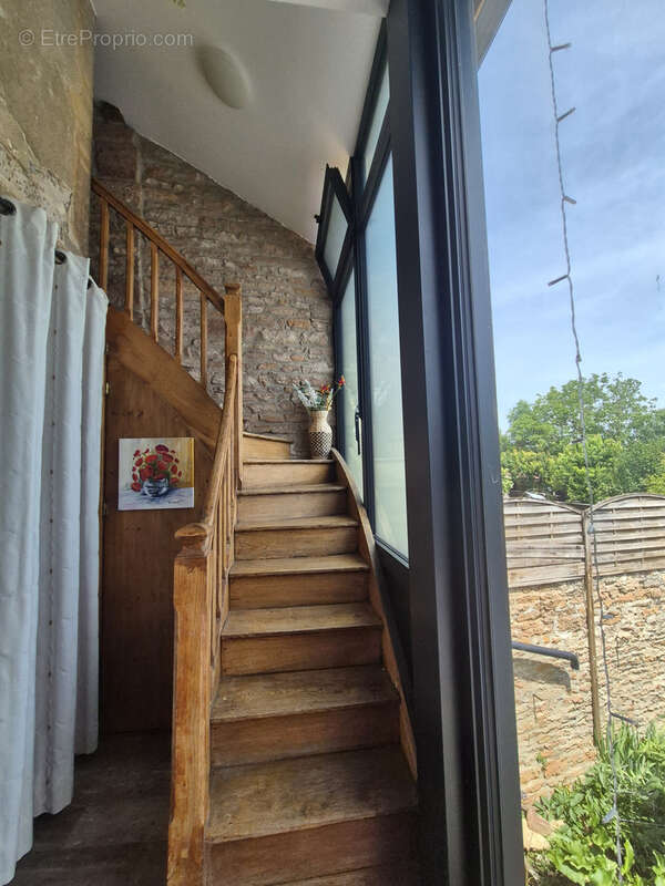 Maison à CHARNAY-LES-MACON