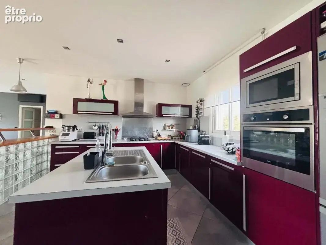 Maison plain pied avec piscine - double garage - photo 13