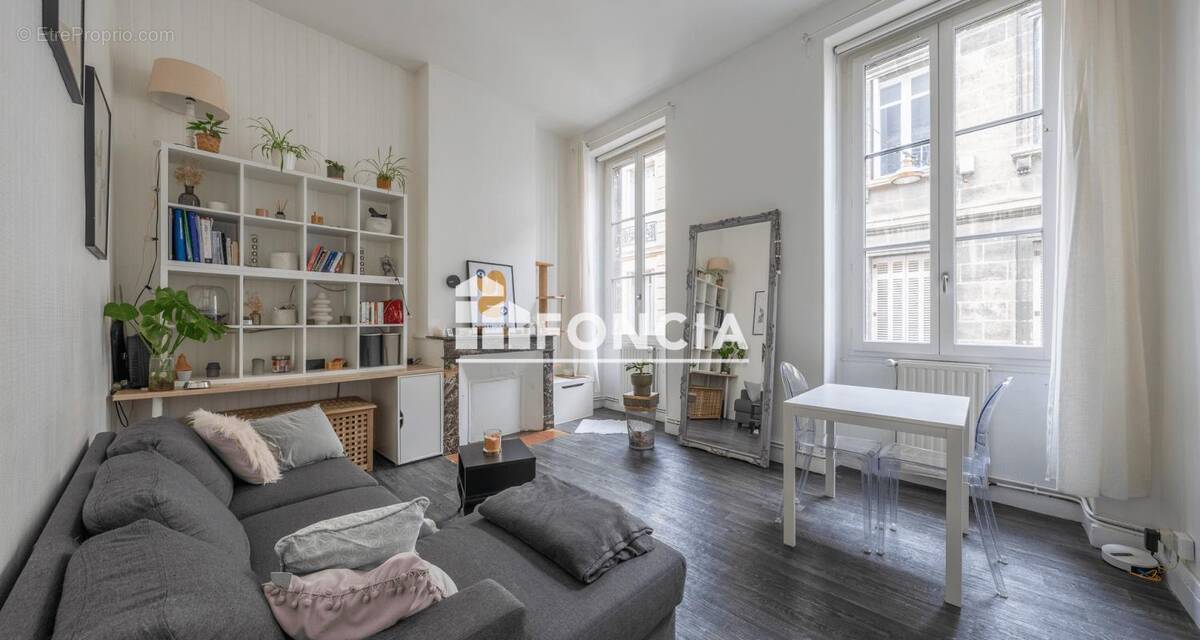 Appartement à BORDEAUX