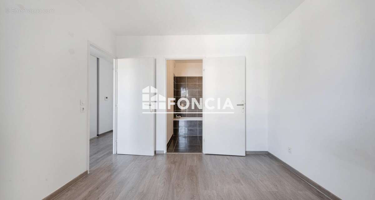 A vendre appartement T2 de 44 m2 - Secteur Duranne - Aix-en-Provence 13100 - - photo 11