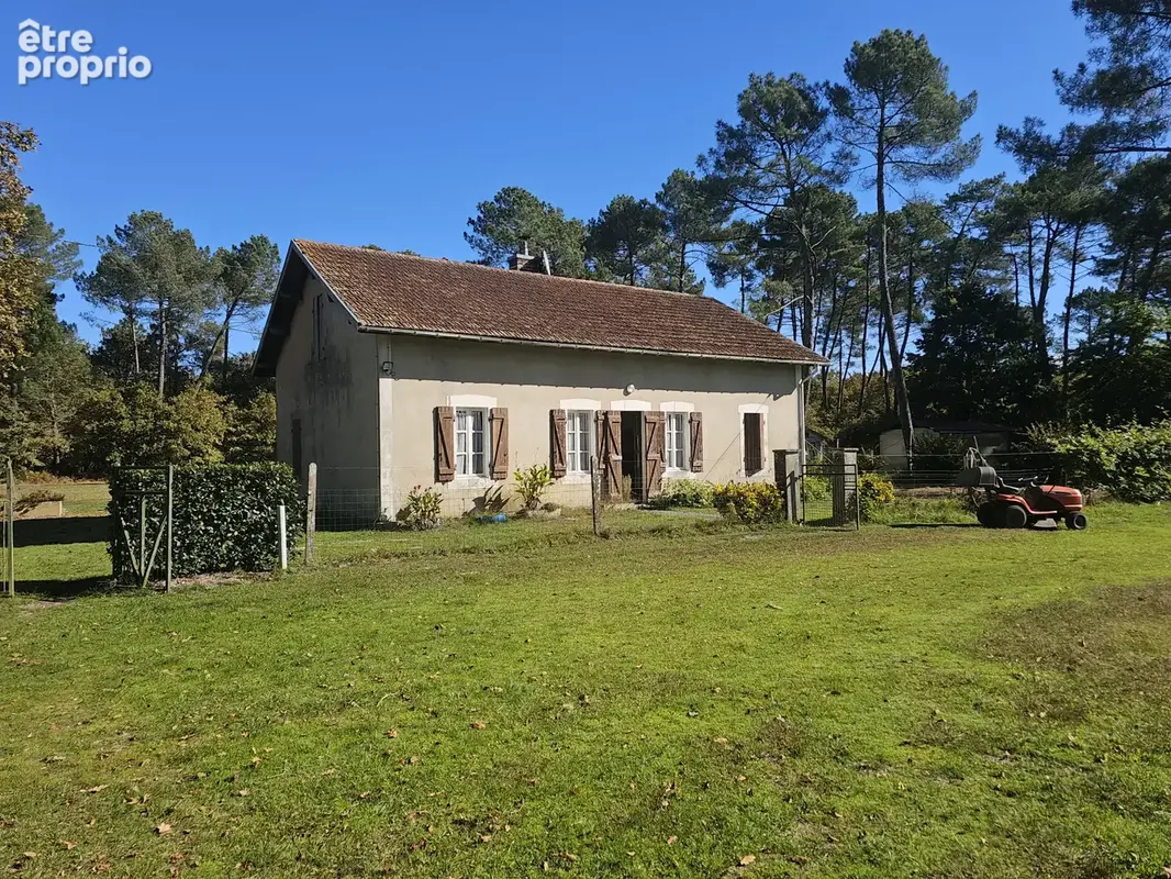 Maison à MEZOS