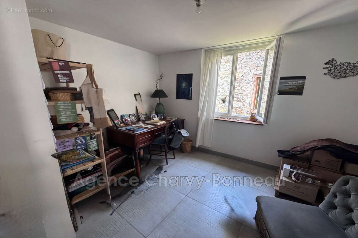 Maison à PRAT-BONREPAUX