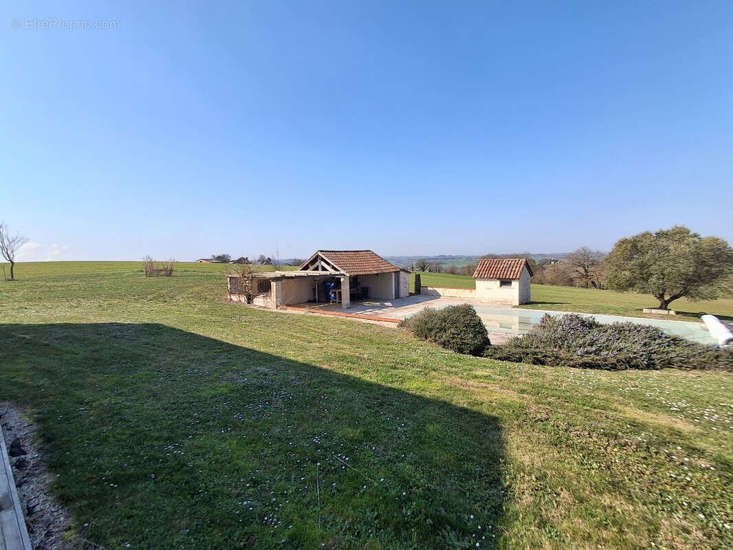 Maison à SAINT-PAUL-D'ESPIS