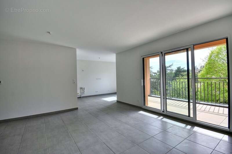 Appartement à DARDILLY