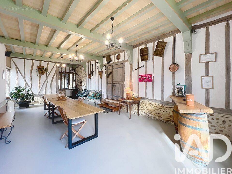Photo 1 - Maison à LUPPE-VIOLLES