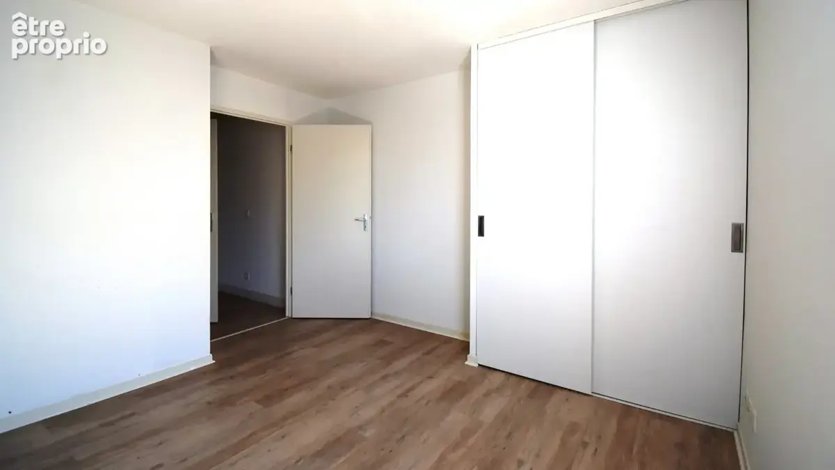 SOUS OFFRE -  Appartement Cusset T3 avec balcon et parking, proche VICHY. - photo 8