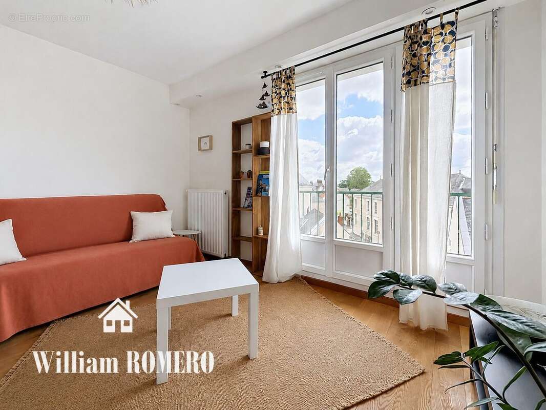 Appartement à REZE